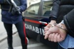 manette-arrestato-carabinieri6-500x333.jpg